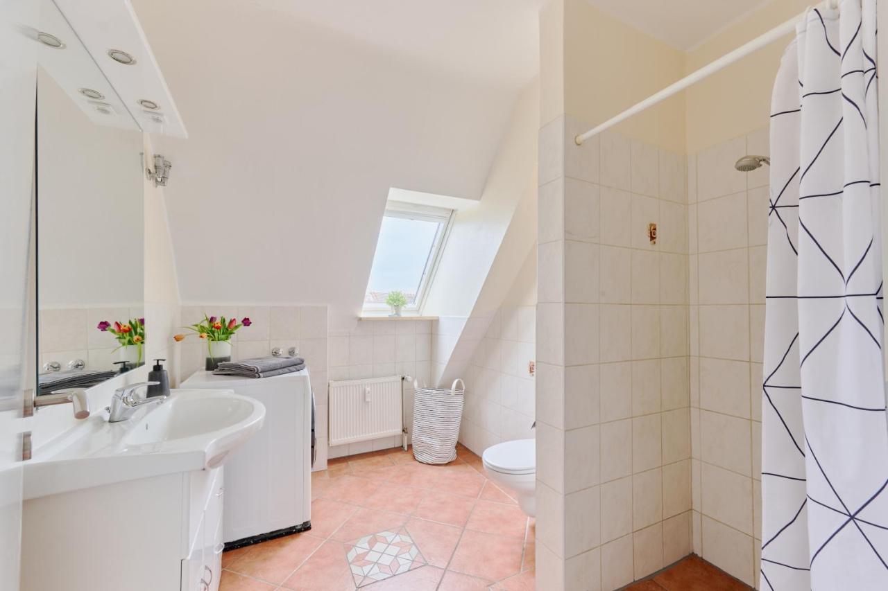 Ferienwohnung Hafennah Moba-Travel ลูเบค ภายนอก รูปภาพ